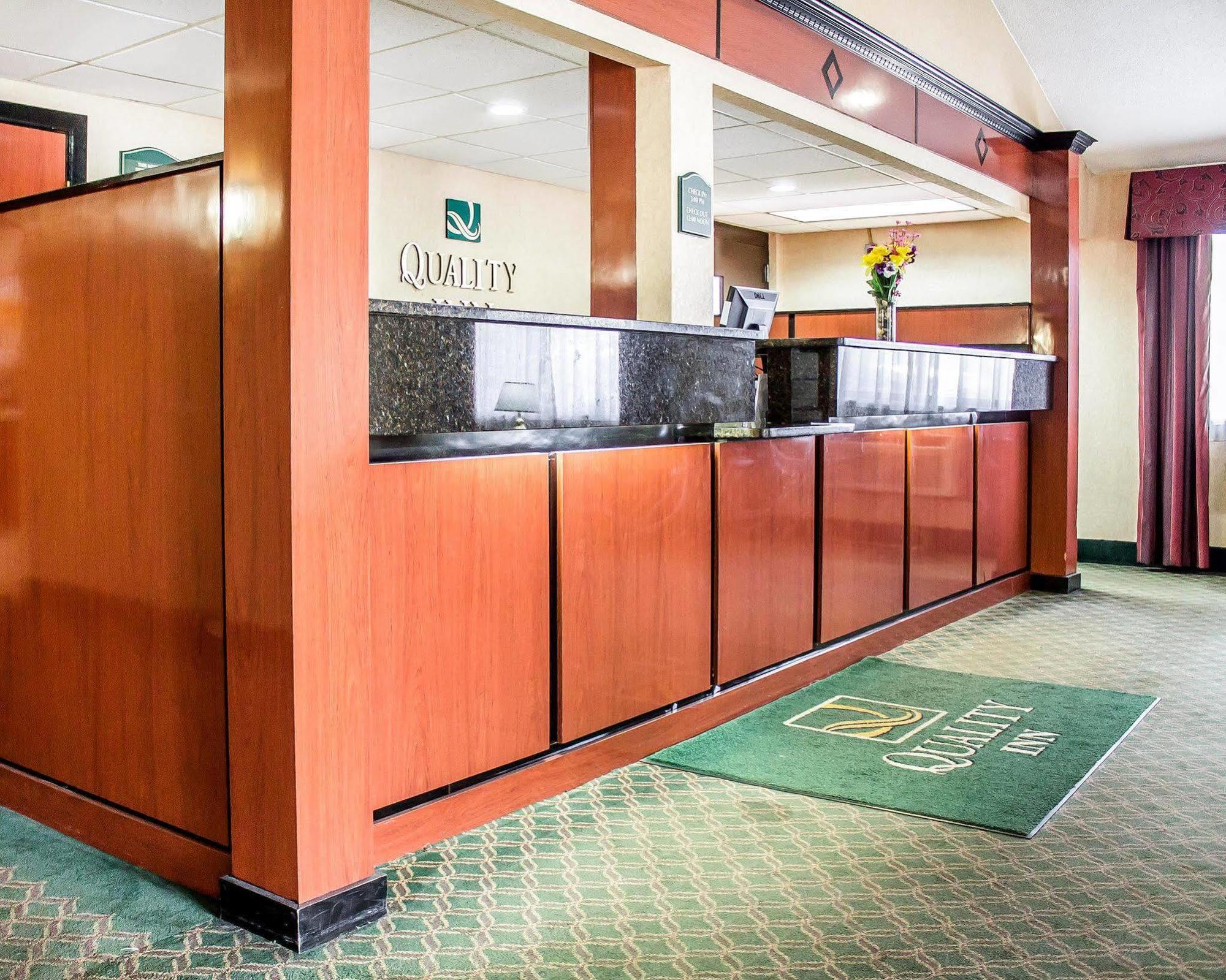 Hotel Baymont By Wyndham Perrysburg-toledo Perrysburg