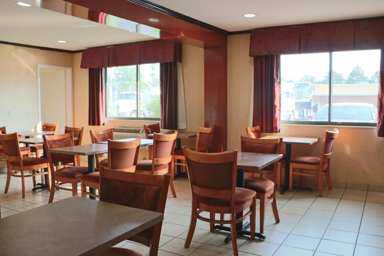 Baymont By Wyndham Perrysburg-toledo Hotel